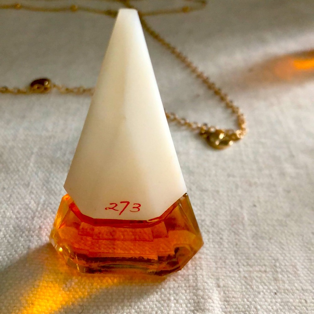Vintage 273 by Fred Hayman Beverly Hills Exceptional Perfume Mini 1/8 oz